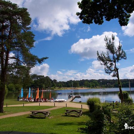 Maison Familiale Au Coeur Du Pays De Broceliande Montfort-sur-Meu Exterior foto